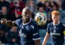 Dundee Midfielder Mo Sylla Shows Signs of Improvement After Collapsing During Match news-01102024-001806