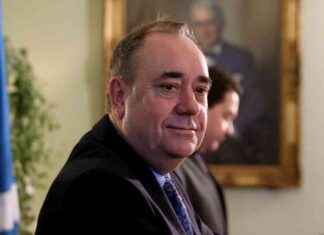 Join Alex Salmond on Final Journey: Family Invites All to Biker-Led Convoy news-18102024-014500