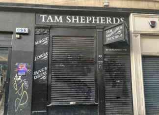 Beloved Magic Shop Closes After Nearly 140 Years: End of an Era news-11112024-153200