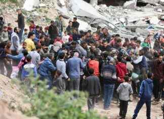 Limited Aid and Food Trucks Entering Northern Gaza from Israel limited-aid-and-food-trucks-entering-northern-gaza-from-srael