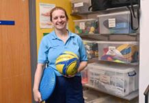 physiotherapist-at-royal-aberdeen-childrens-hospital-empowering-young-patients