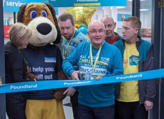 reopening-of-elgins-poundland-draws-excited-shoppers-despite-wind-and-rain