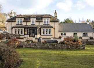 Riverside House for Sale in the Heart of Cairngorms – Charming Property riverside-house-for-sale-in-the-heart-of-cairngorms-charming-property