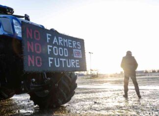 tractor-protest-in-aberdeen-against-nheritance-tax-changes