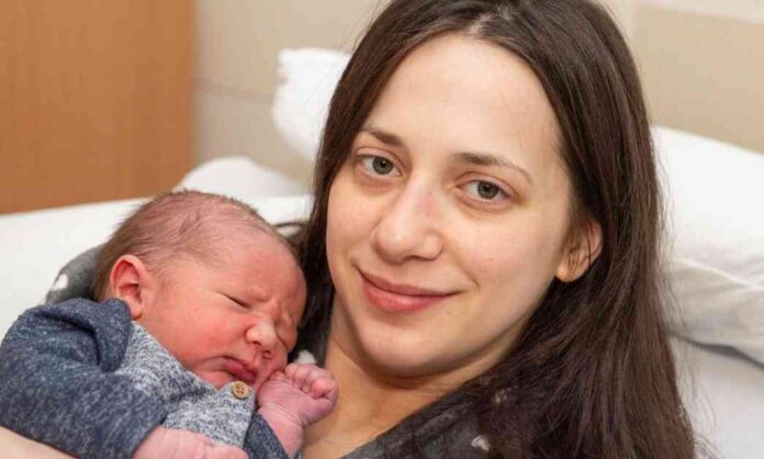 first-baby-born-in-north-east-aberdeen-in-2025-parents-joyful-arrival