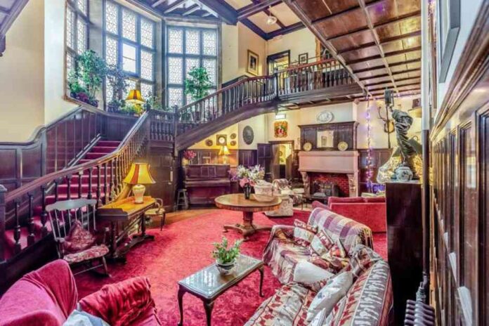 spacious-16-bedroom-period-home-for-sale-near-ness-slands