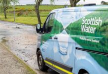 burst-pipe-causes-water-shortage-and-road-closure-at-kintrae-brae