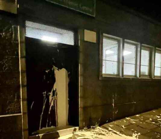 Teen arrested for throwing stone at Aberdeen mosque teen-arrested-for-throwing-stone-at-aberdeen-mosque