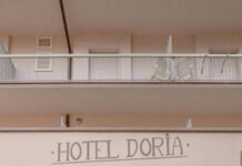 Holiday Inn Aberdeen: Discover Comfort and Luxury Awaiting You
