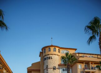 Hotel Aberdeen: Discover Unforgettable Stays and Hidden Gems